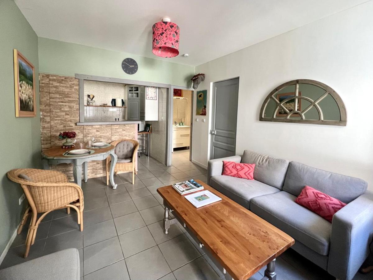 La Courette - T2 Plus Parking Gratuit Ним Екстериор снимка