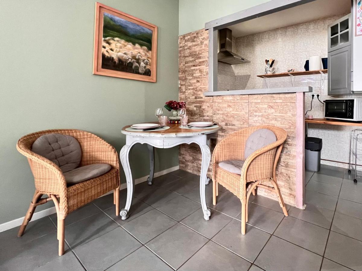 La Courette - T2 Plus Parking Gratuit Ним Екстериор снимка